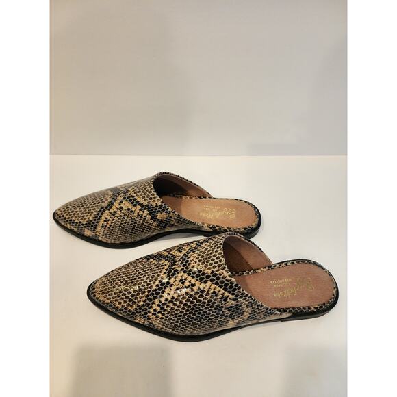 Seychelles Snakeskin Pointed Toe Mules Slip-On Flats Women’s 7.5 NWOT - Picture 6 of 7